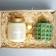 Load image into Gallery viewer, Welsh Gift Box