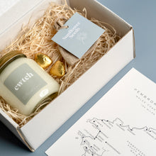 Load image into Gallery viewer, Welsh Gift Box